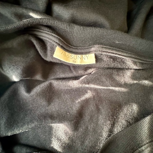 NWT off the shoulder black sweater by 78 & Sunny - Picture 5 of 7